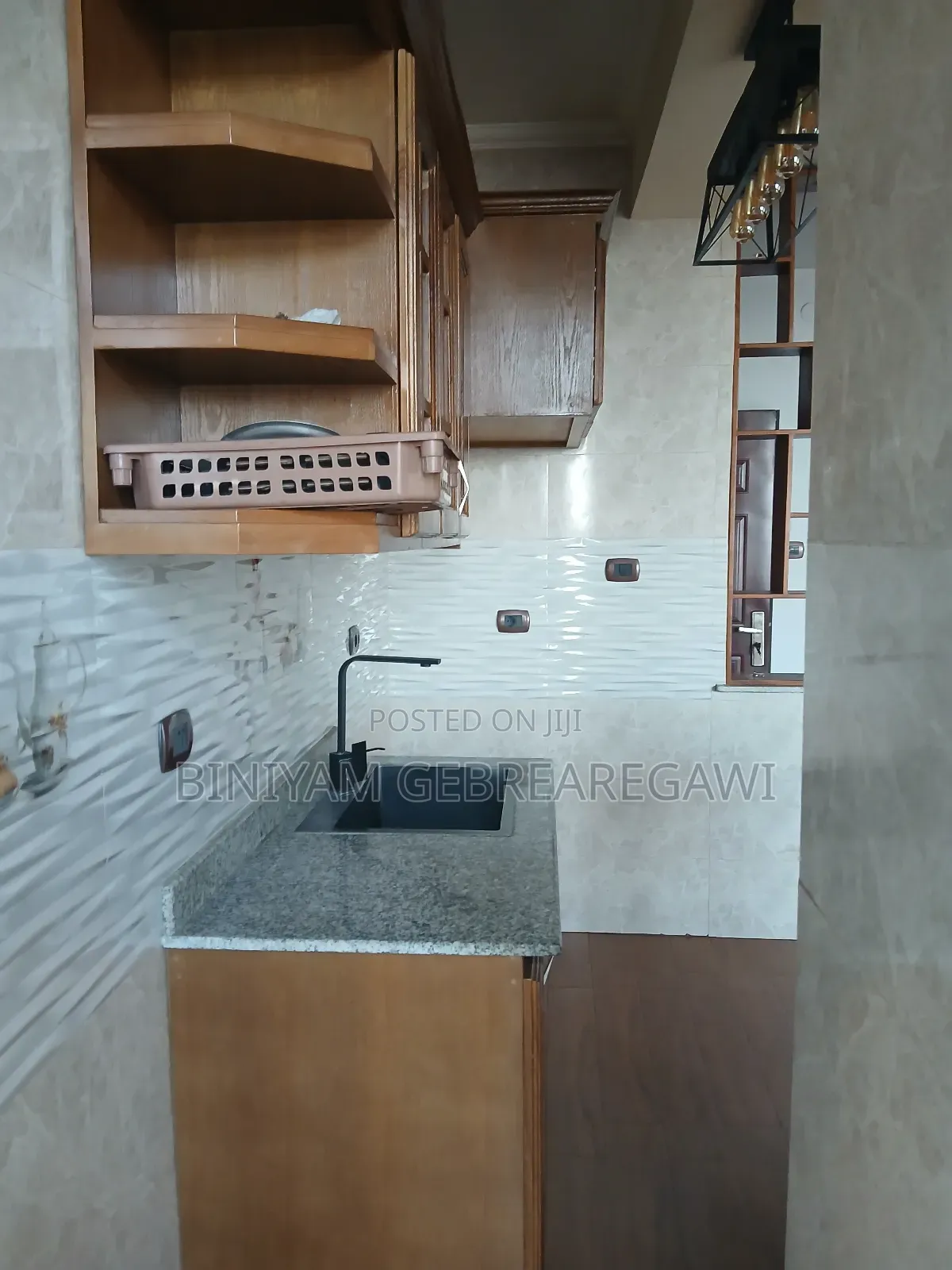 3bdrm Apartment in Apartment, Yeka for rent