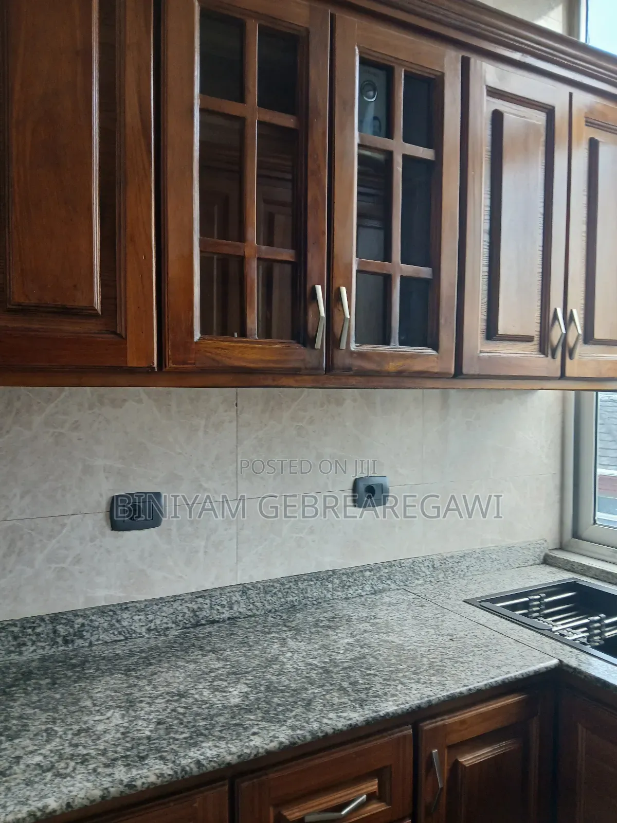 3bdrm Apartment in Apartment, Yeka for rent