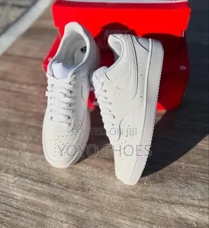 Nike Court