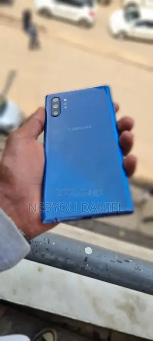 Photo - Samsung Galaxy Note 10 5G 256 GB Blue
