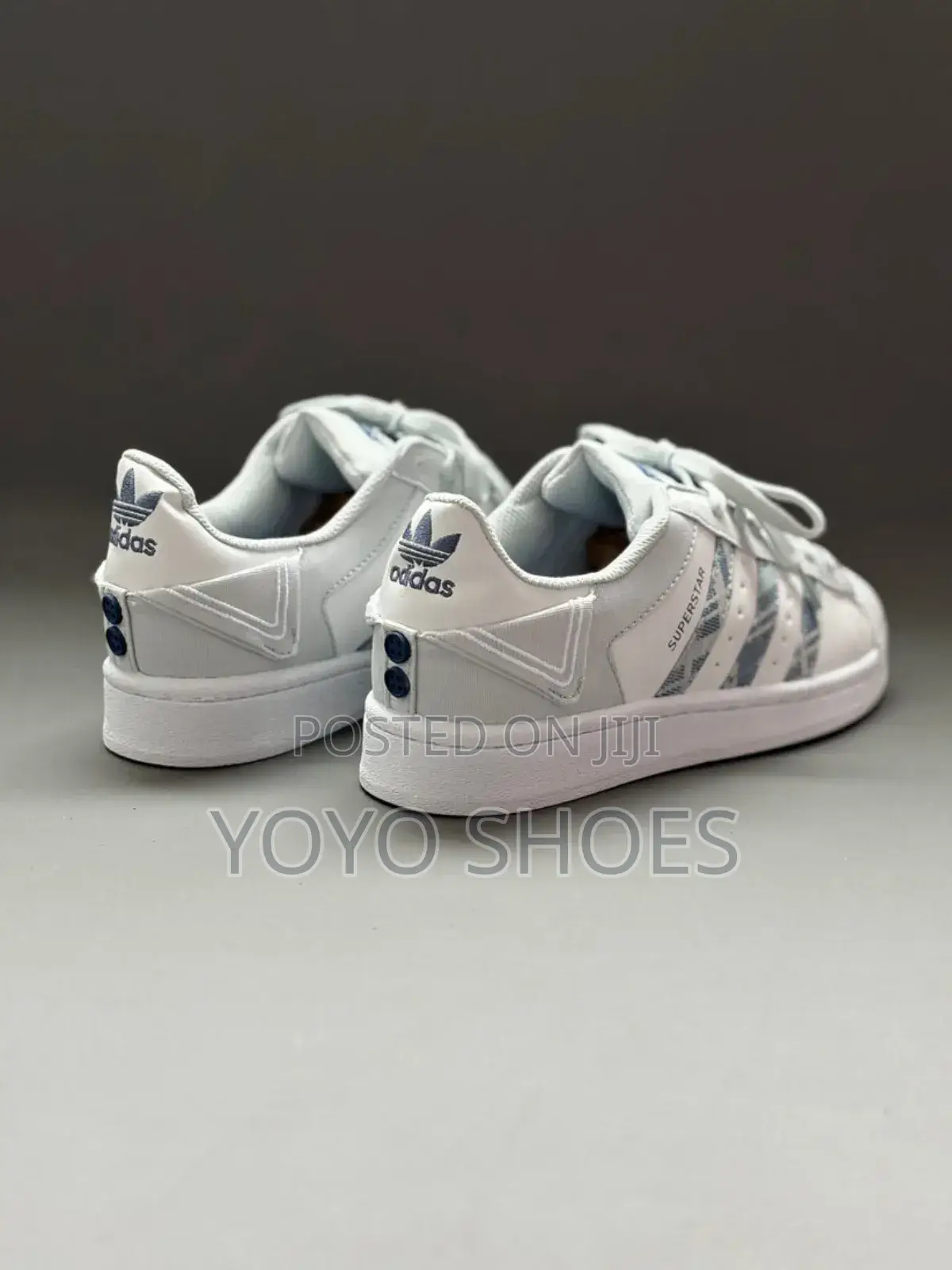 Adidas Old School