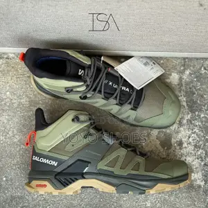 Solomon Sneaker