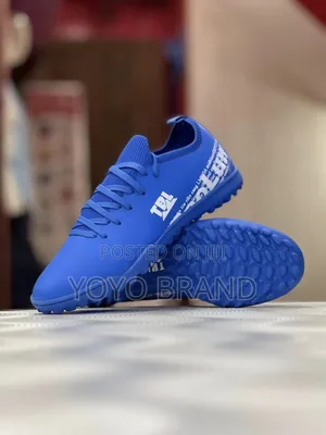 Photo - Men's Foot Ball Shoes