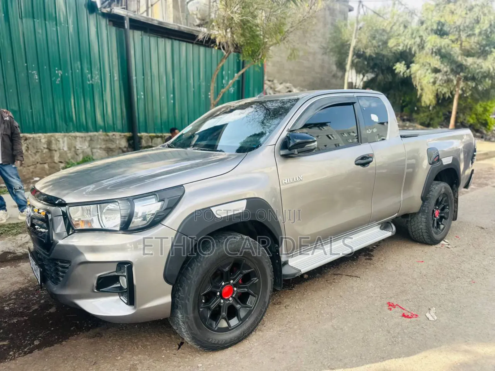 Toyota Hilux 2021 Gold