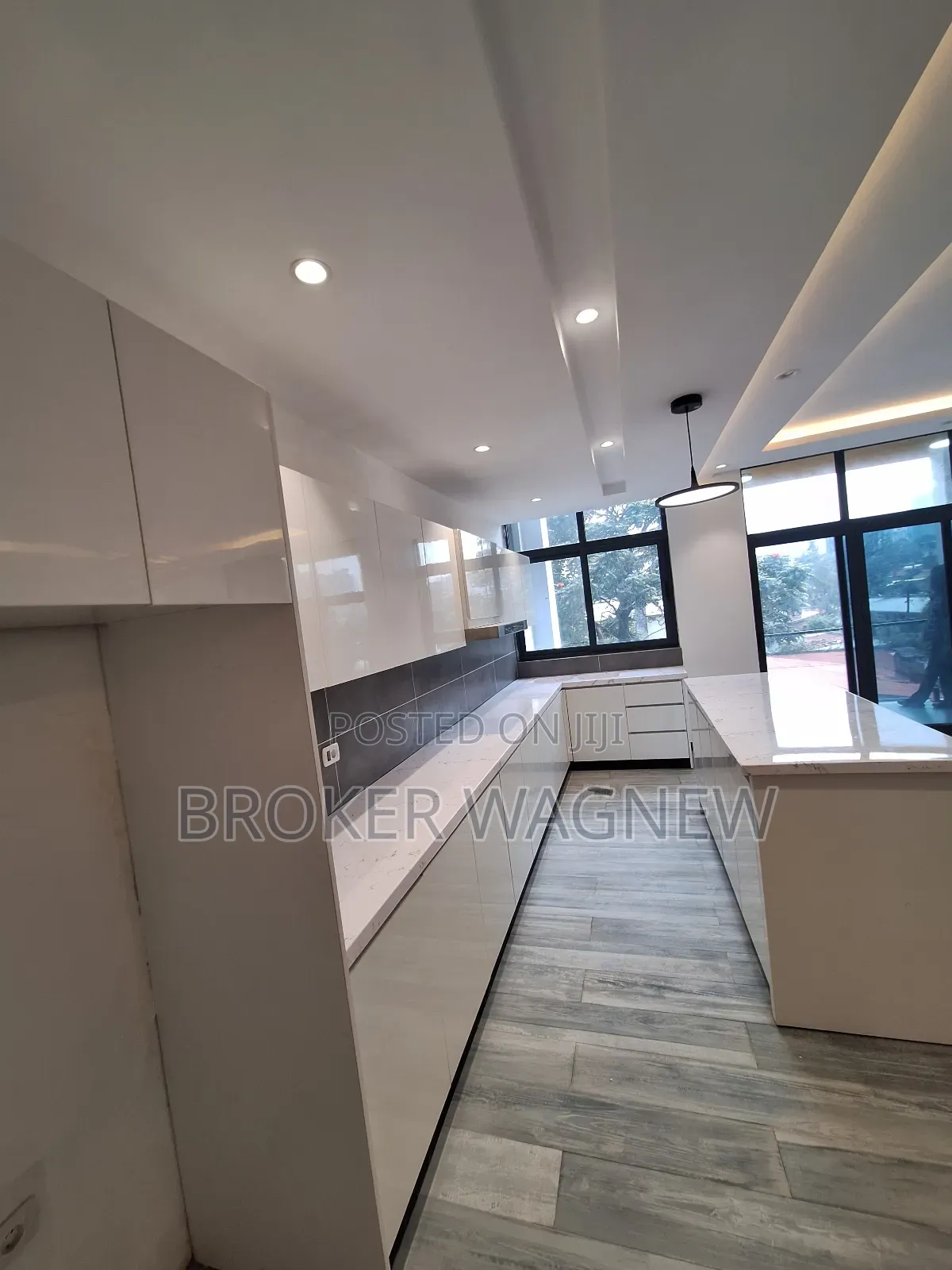 3bdrm Apartment in Bole for sale