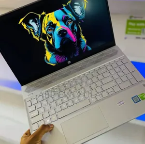 New Laptop HP Pavilion 15 8GB Intel Core i7 SSD 512GB