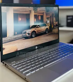 New Laptop HP 15 8GB Intel Core I5 SSD 512GB