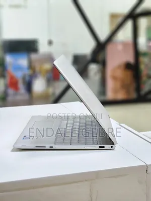 New Laptop HP Envy X360 20GB Intel Core I7 SSD 512GB