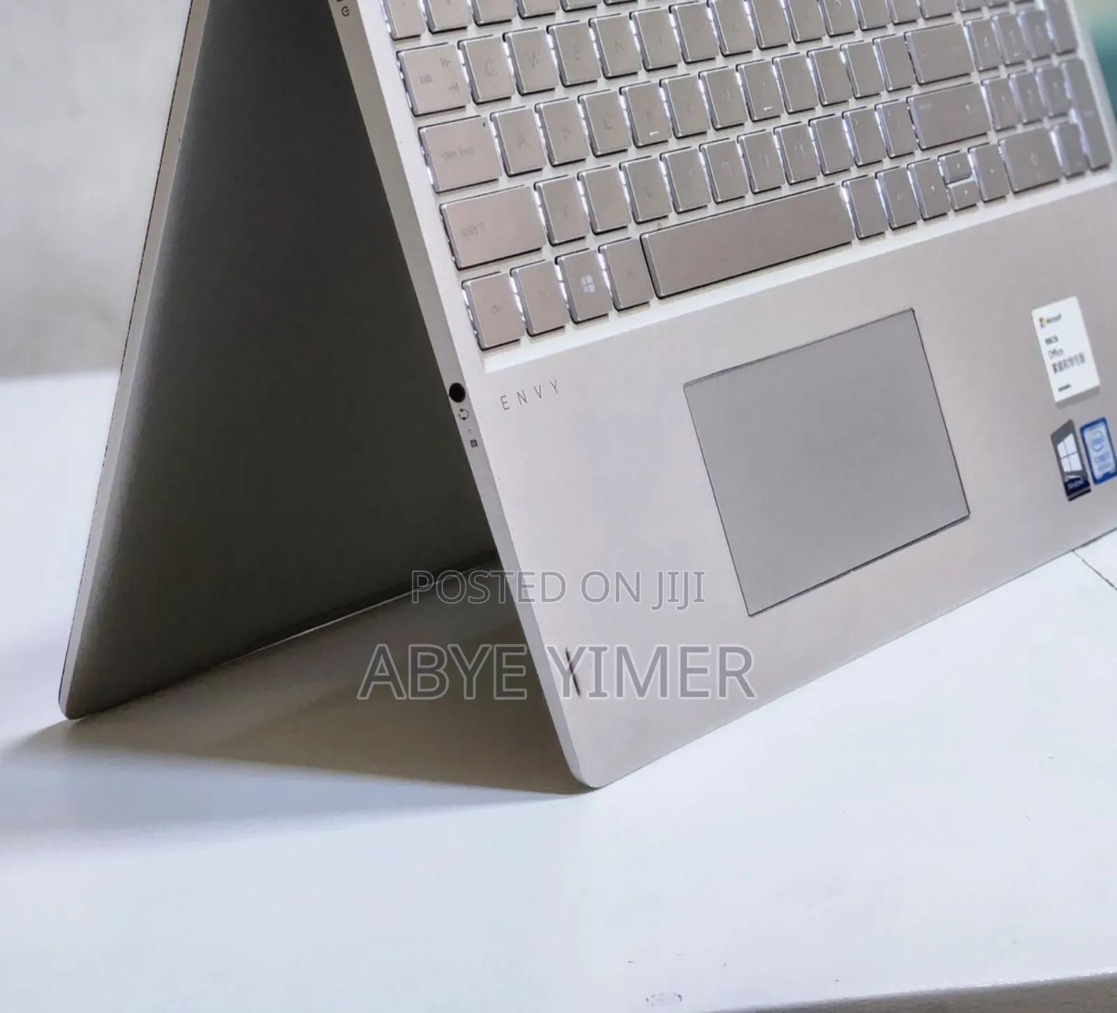 New Laptop HP Envy X360 16GB Intel Core I7 SSD 512GB