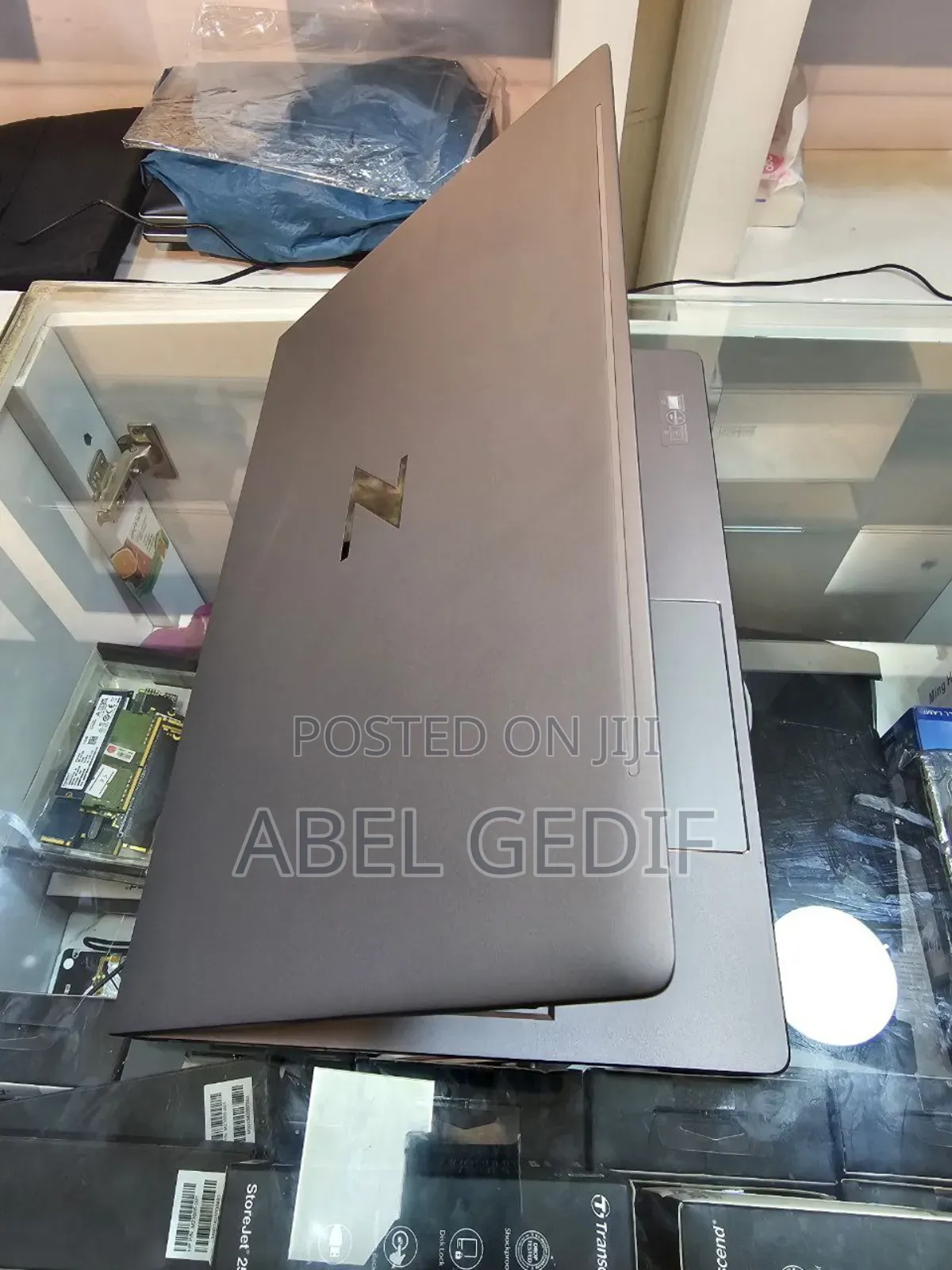 New Laptop HP Zbook Studio G7 32GB Intel Core I7 SSD 1T