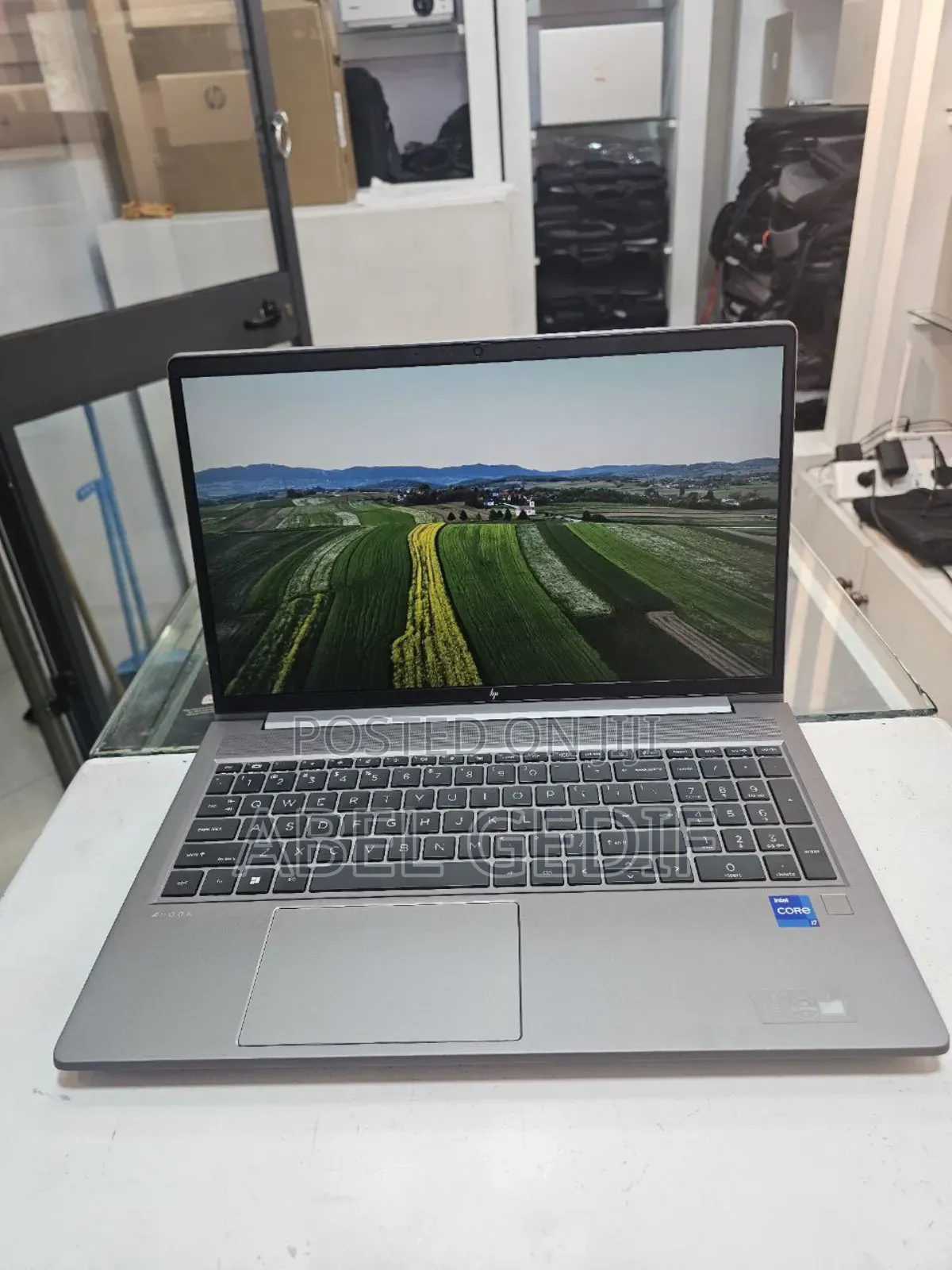 New Laptop HP Zbook Studio G7 32GB Intel Core I7 SSD 1T