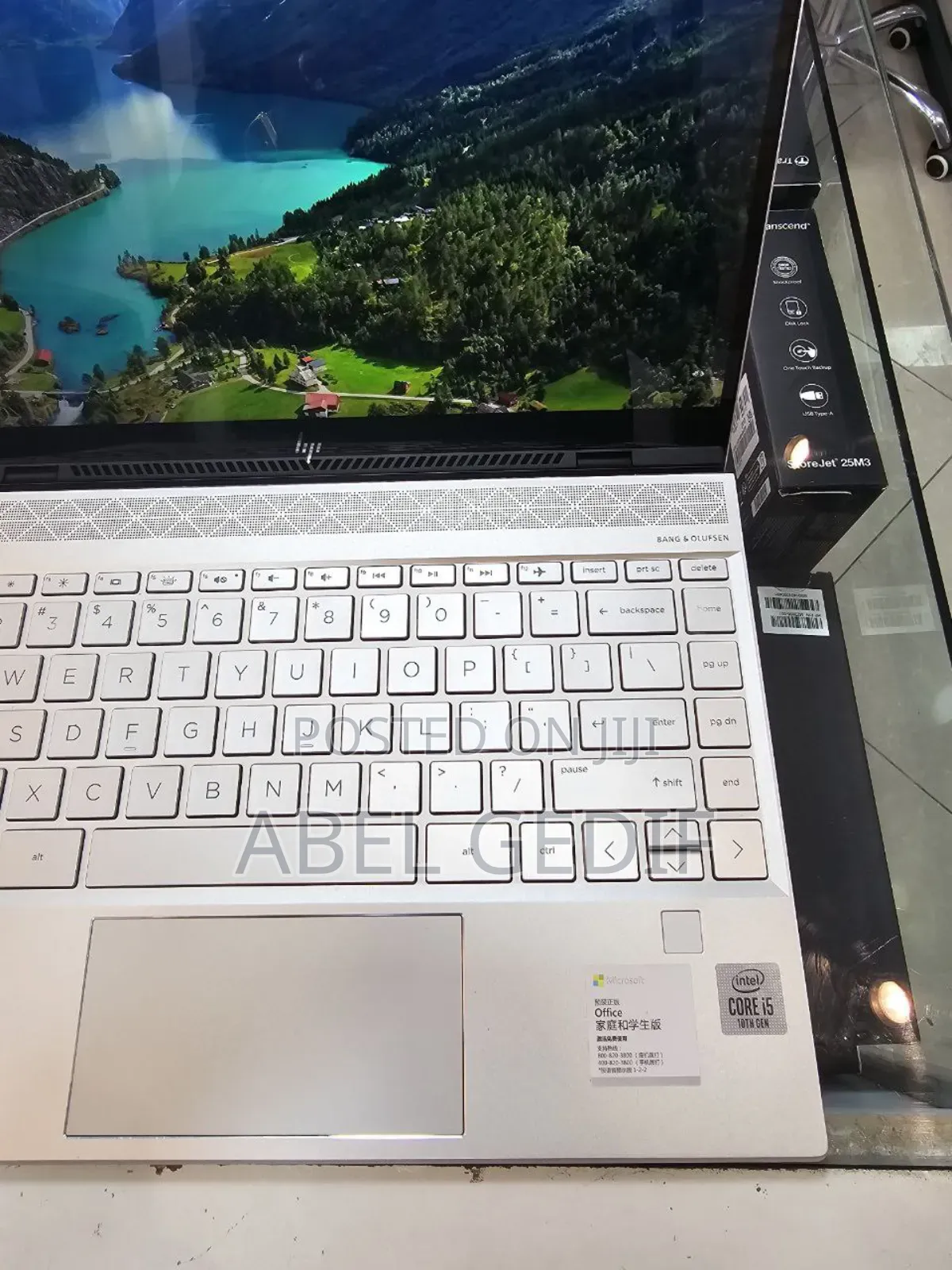 New Laptop HP Envy 13 8GB Intel Core I5 SSD 1T