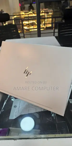 New Laptop HP Envy X360 8GB Intel Core I5 SSD 1T