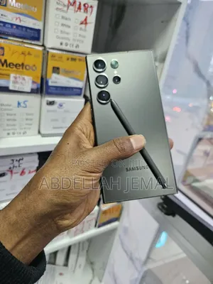 New Samsung Galaxy S24 Ultra 256 GB Black