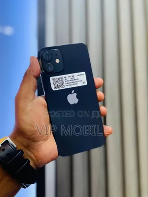 Photo - Apple iPhone 12 128 GB