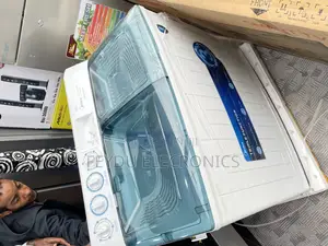 Photo - 15 Kg Washing Machine- Midea