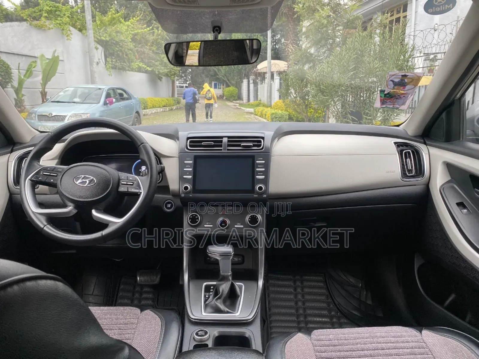 Hyundai Creta 2023 Silver