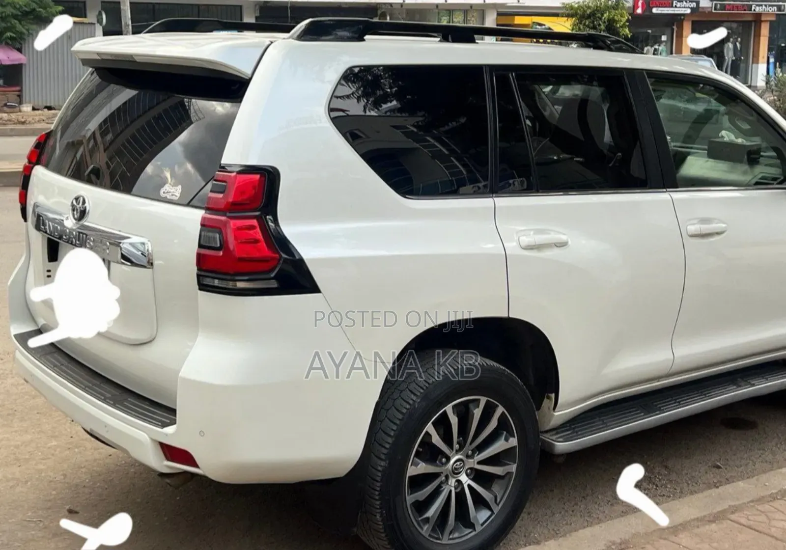 Toyota Land Cruiser Prado 2019 White