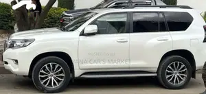 Toyota Land Cruiser Prado 2019 White
