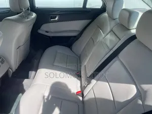 Mercedes-Benz E250 2011 Silver