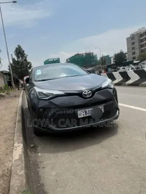 Photo - Toyota C-HR 2021 Gray