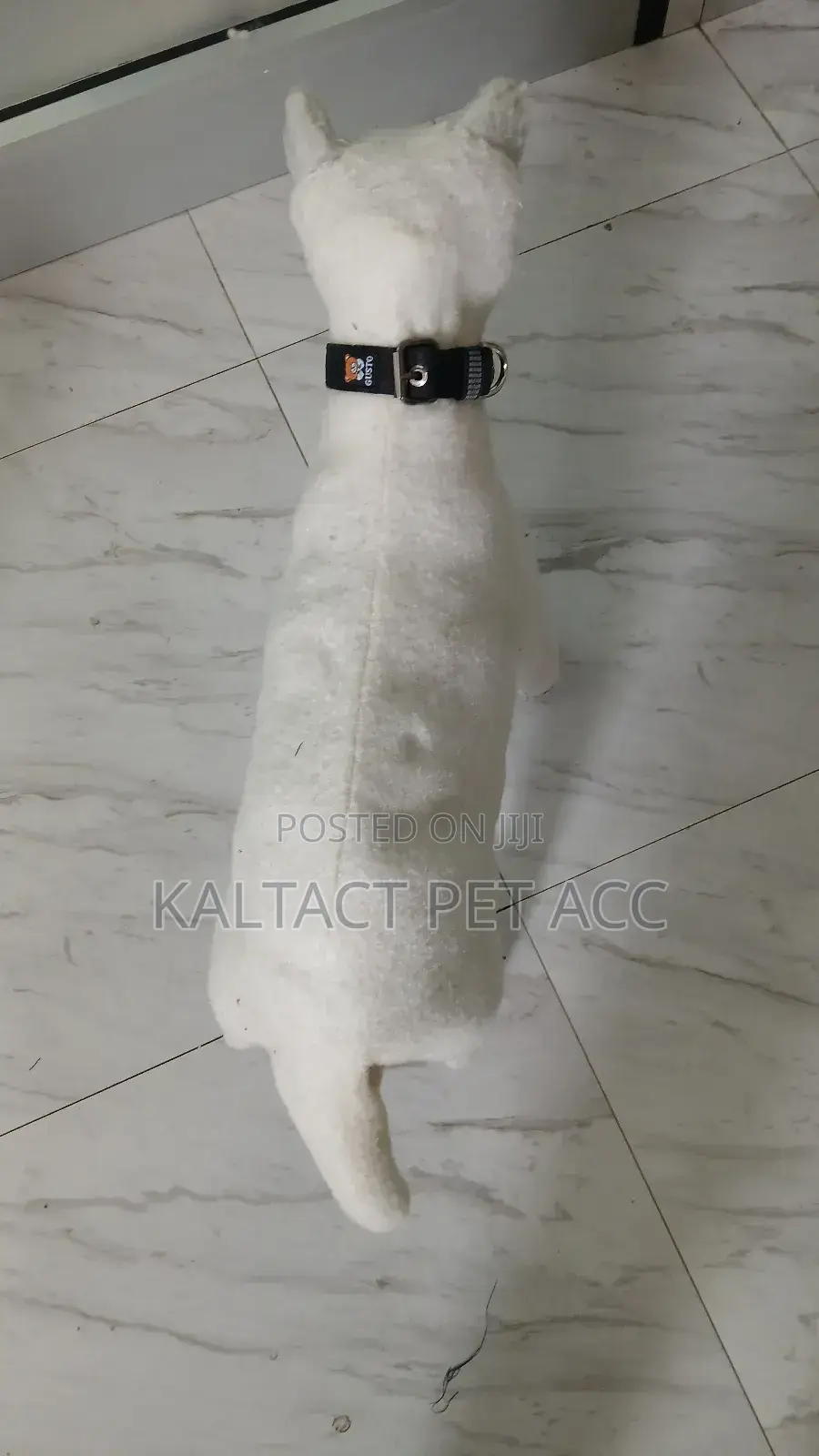 Fancy Collars for Puppets