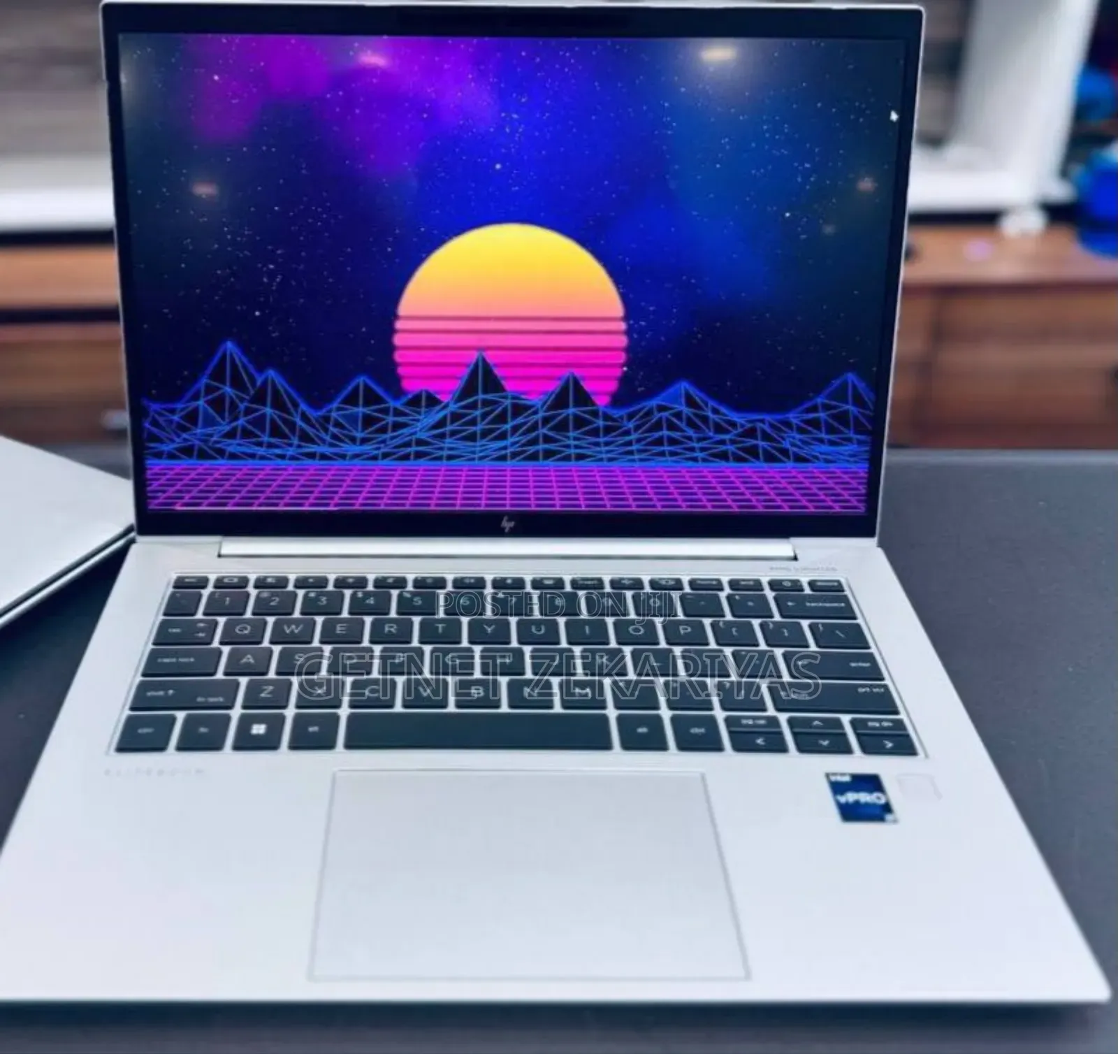 New Laptop HP EliteBook 840 G9 16GB Intel Core I7 SSD 512GB