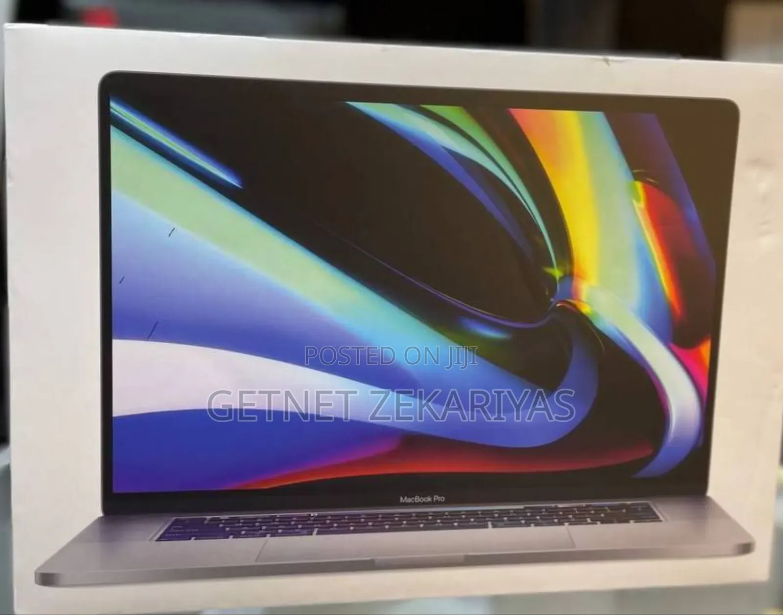 New Laptop Apple MacBook Pro M1 32GB Apple M1 Pro SSD 1T