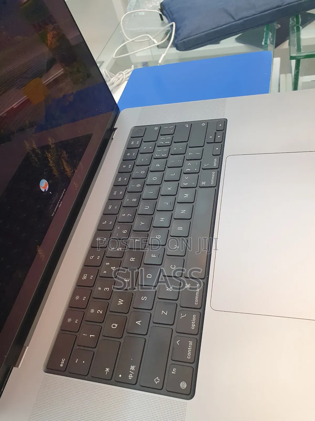 New Laptop Apple MacBook Pro M1 16GB Apple M1 Pro SSD 1T
