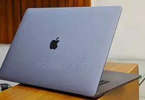 New Laptop Apple MacBook Pro 2019 16GB Intel Core I7 SSD 512GB