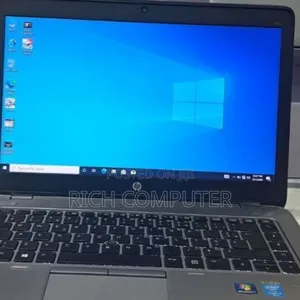 New Laptop MSI Creator 17 B11ue-224 8GB Intel Core I7 SSD 1T