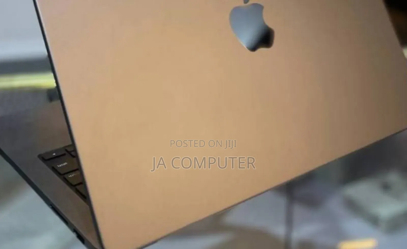 New Laptop Apple MacBook Pro 2021 M1 32GB Apple M1 Pro SSD 1T