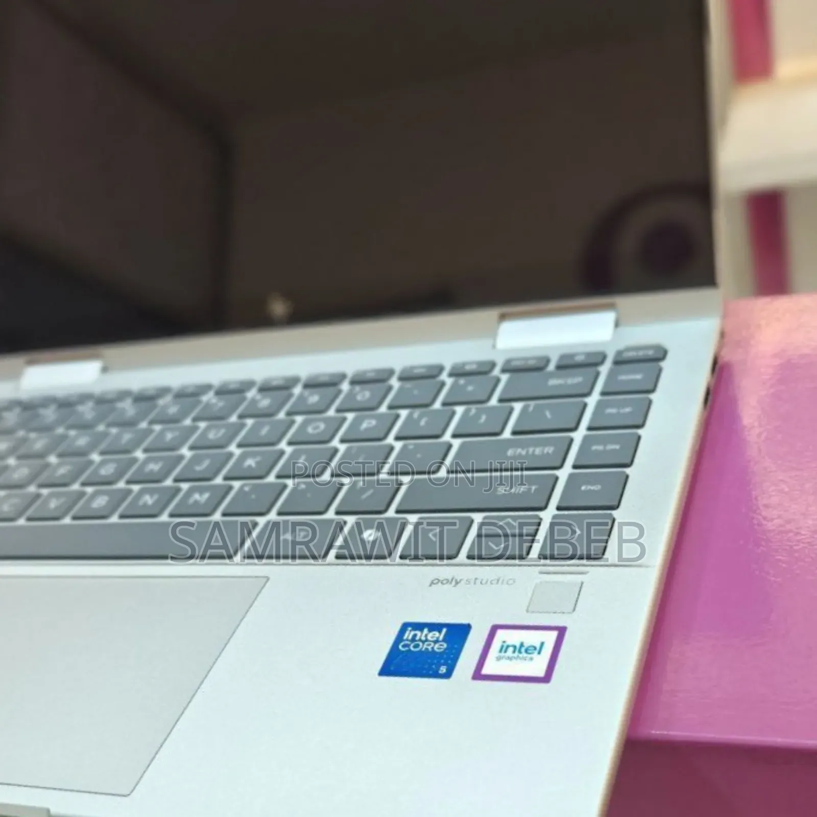 New Laptop HP Envy X360 8GB Intel Core I5 SSD 512GB