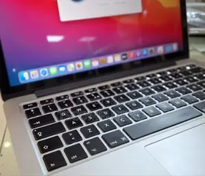 New Laptop Apple MacBook Pro 2013 16GB Intel Core I5 SSD 512GB