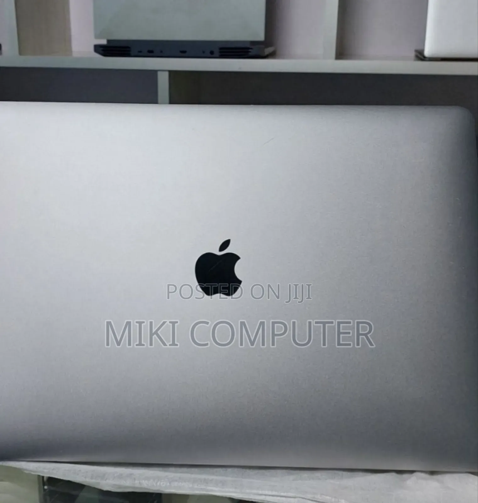 New Laptop Apple MacBook Pro M1 16GB Intel Core I7 SSD 512GB