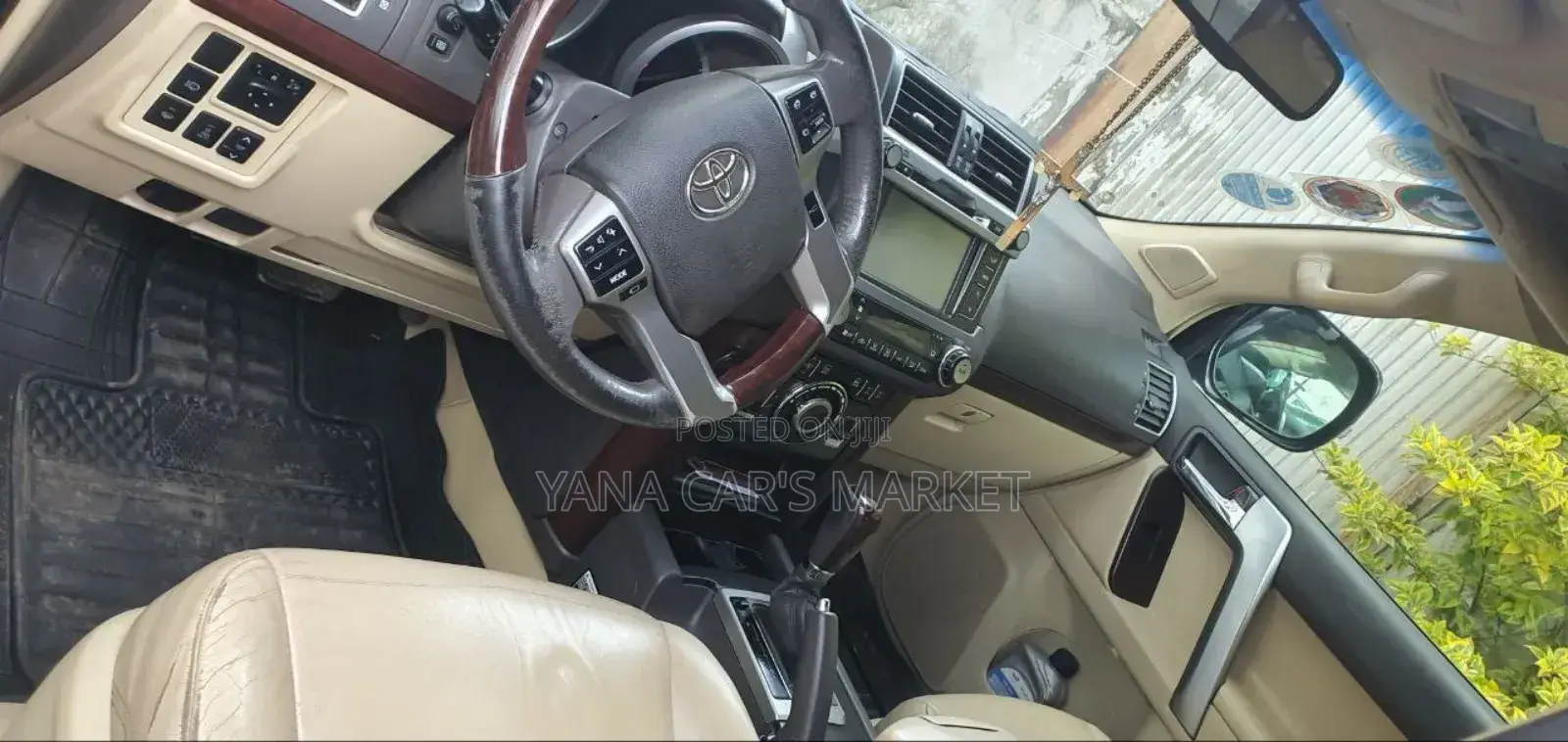 Toyota Land Cruiser Prado 2014 Black