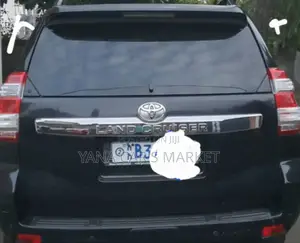 Toyota Land Cruiser Prado 2014 Black