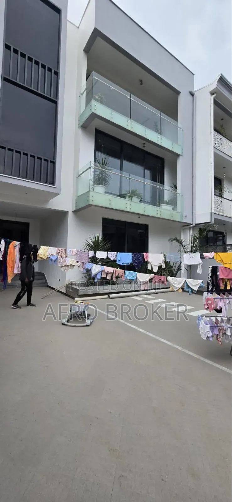 Furnished 7bdrm House in Garment, Nifas Silk-Lafto for sale