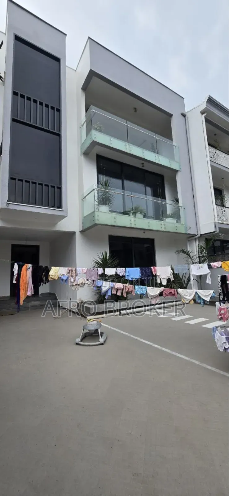 Furnished 7bdrm House in Garment, Nifas Silk-Lafto for sale