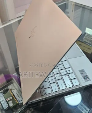 New Laptop HP Envy 13 8GB Intel Core I5 SSD 1T