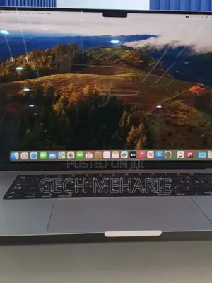 New Laptop Apple MacBook Pro M1 16GB Apple M1 Pro SSD 1T