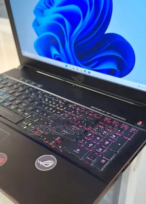 New Laptop Asus ROG Zephyrus G15 16GB Intel Core I7 SSD 128GB