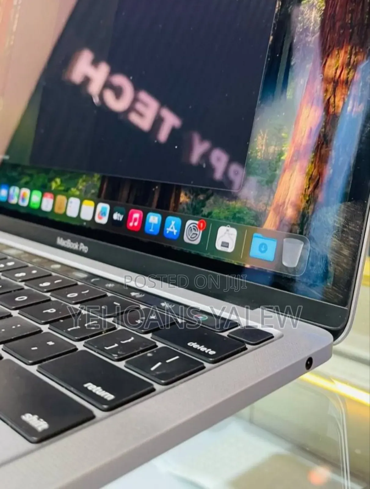 New Laptop Apple MacBook Pro M1 8GB Apple M1 SSD 256GB