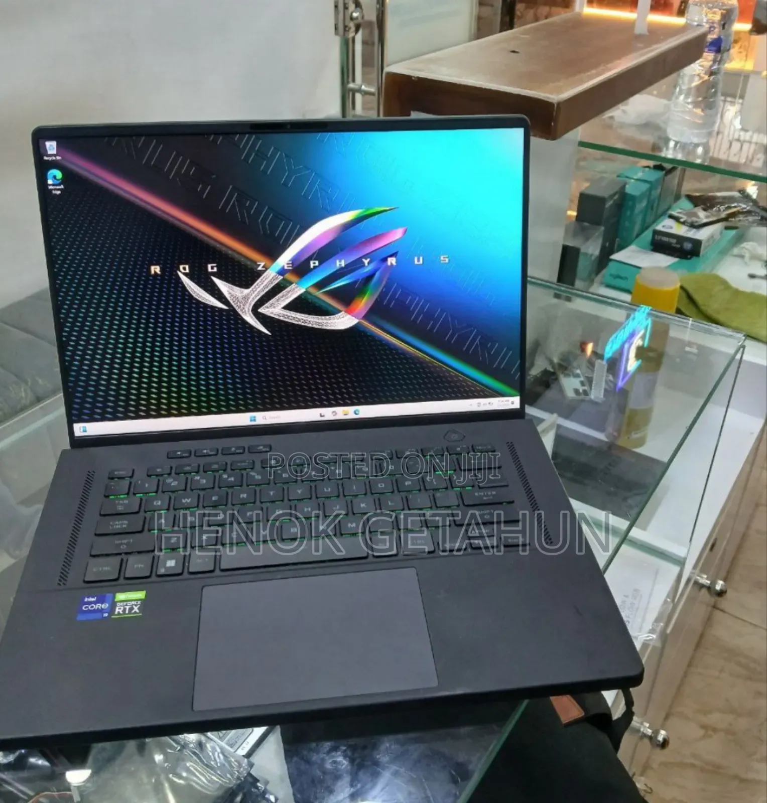 New Laptop Asus ROG Zephyrus G15 16GB Intel Core I9 SSD 1T