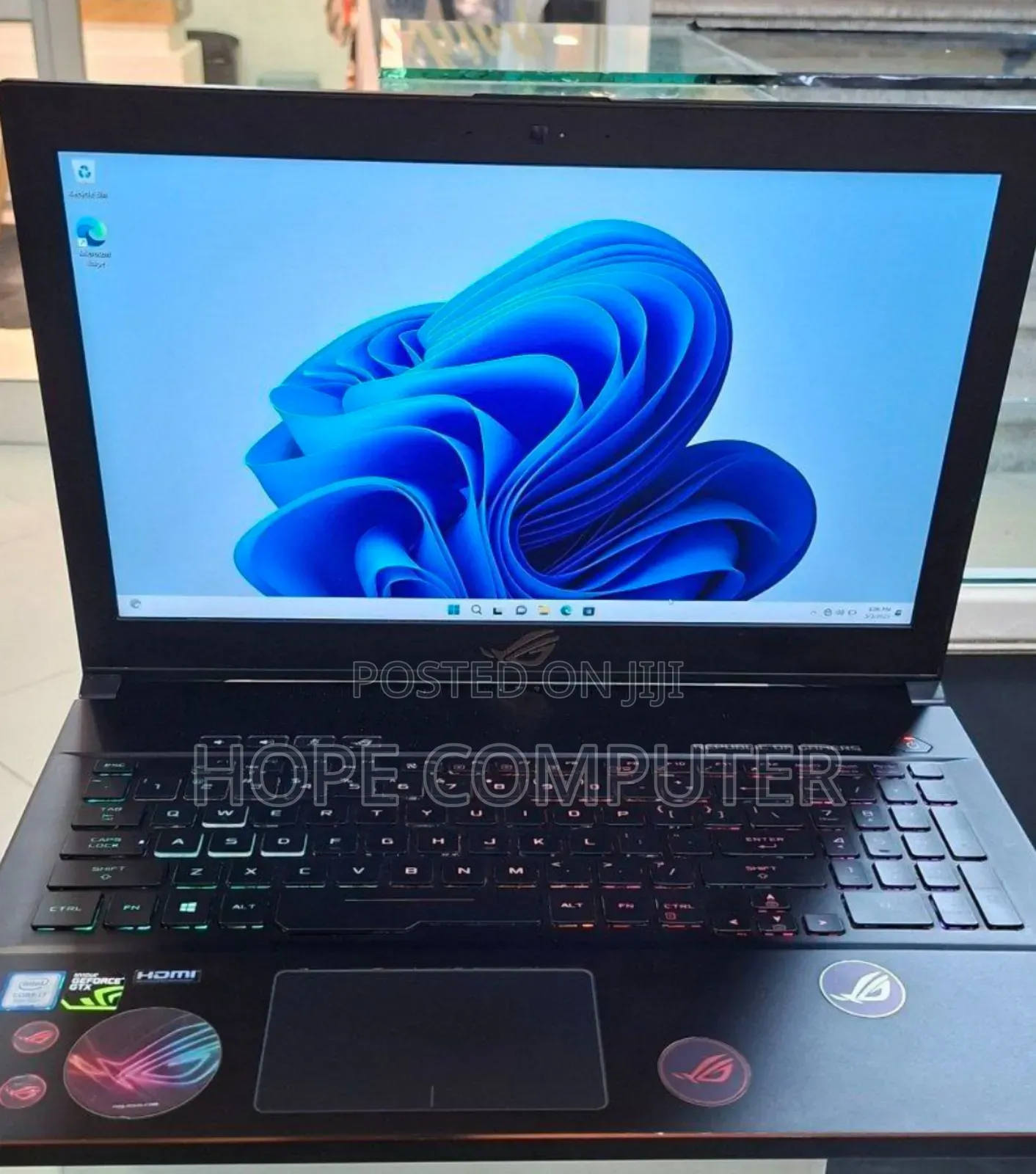 New Laptop Asus ROG Zephyrus G15 16GB Intel Core I7 HDD+SSD 128GB