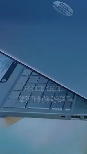 New Laptop HP Pavilion 15 8GB Intel Core I5 SSD 256GB