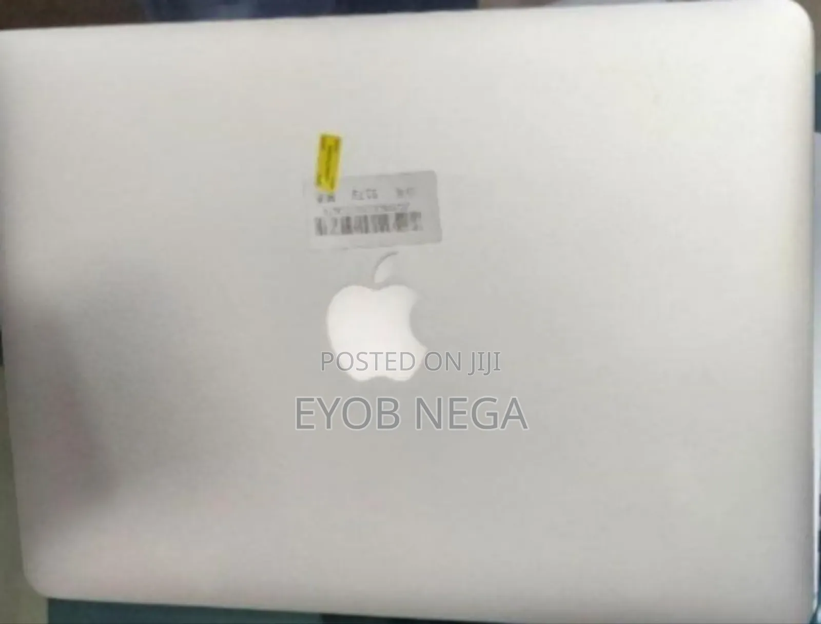 New Laptop Apple MacBook Pro 2015 8GB Intel Core I5 SSD 256GB