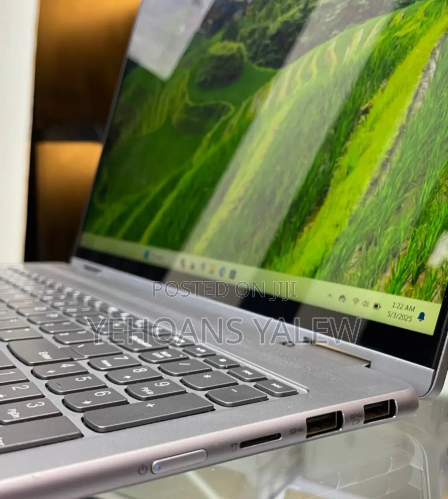 New Laptop Lenovo 8GB AMD Ryzen 5 SSD 512GB