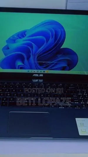 Photo - New Laptop Asus VivoBook 15 X505BA 8GB Intel Core I5 SSD 512GB