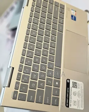 New Laptop HP Envy X360 8GB Intel Core I5 SSD 512GB